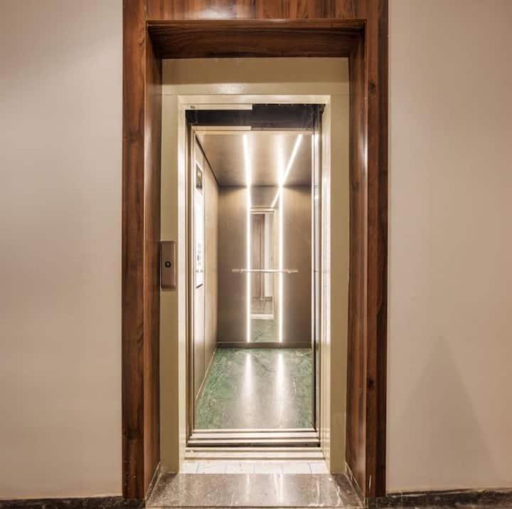 Modern Luxury Retreat: 2-Bedroom Apartment In The Heart Of Marrakech Marrákes Kültér fotó